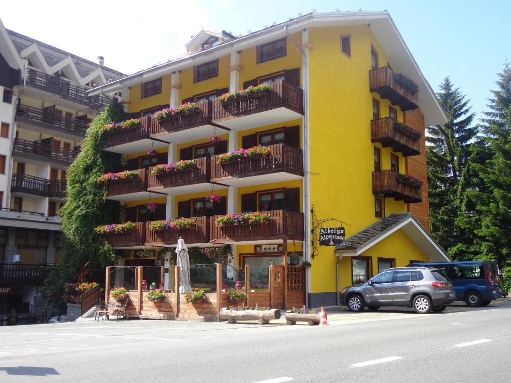 Albergo Alpenrose Ski&Bike Mountain Hotel Гресоне Сен Жан Екстериор снимка