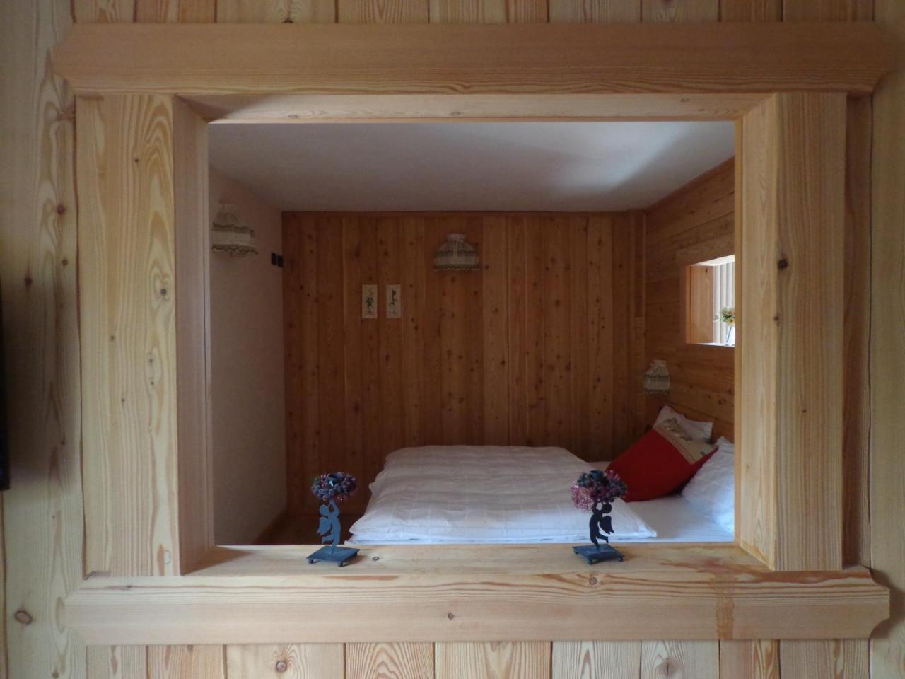 Albergo Alpenrose Ski&Bike Mountain Hotel Гресоне Сен Жан Екстериор снимка