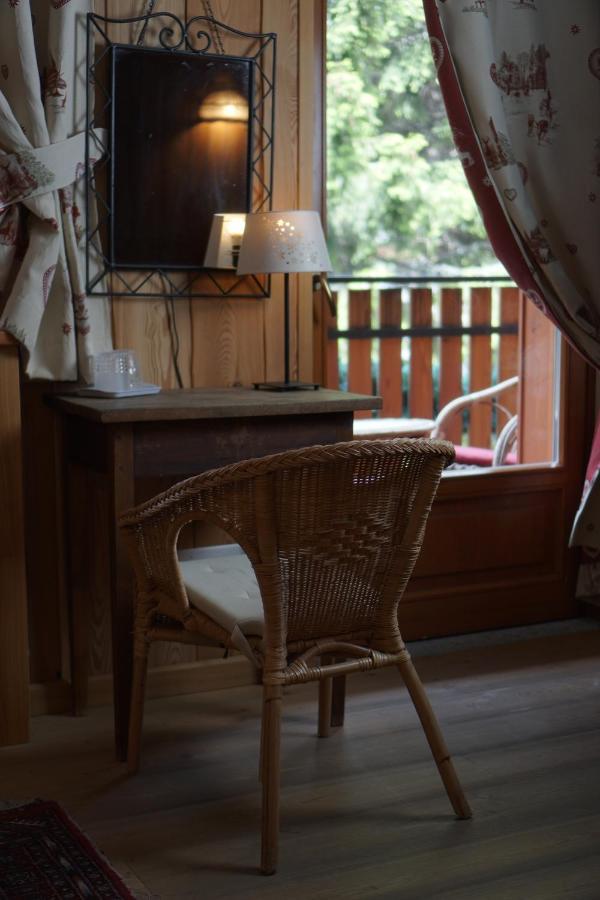 Albergo Alpenrose Ski&Bike Mountain Hotel Гресоне Сен Жан Екстериор снимка